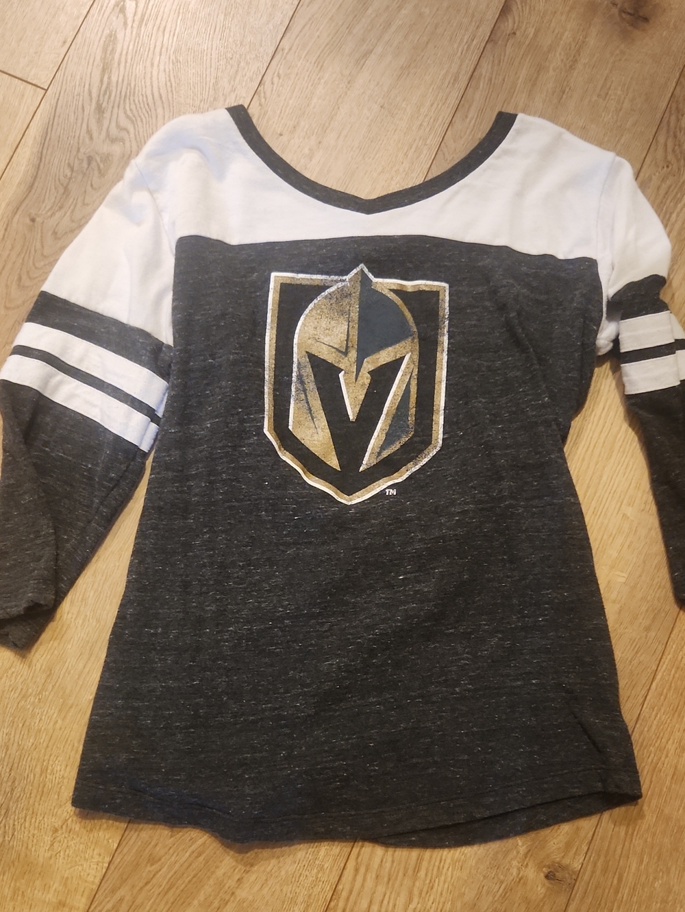 Fanatics Kids Long Sleeve Golden Knights Tee in Black, White & Gold